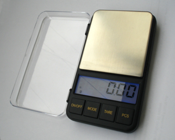   Pocket Scale ( 500 0.01 ) 700 